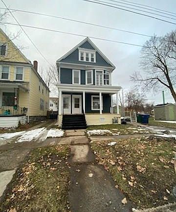 5th image of 172 N Parade Ave