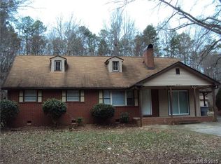 4001 Oakwood Rd, Charlotte, NC 28269