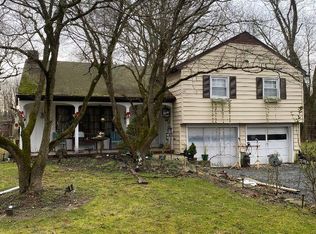 36 Halsey Reed Rd, Monroe Township, NJ 08831