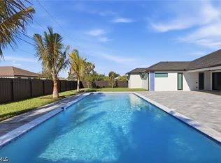 1414 NE 19th Terrace Cpe, Coral, FL 33909