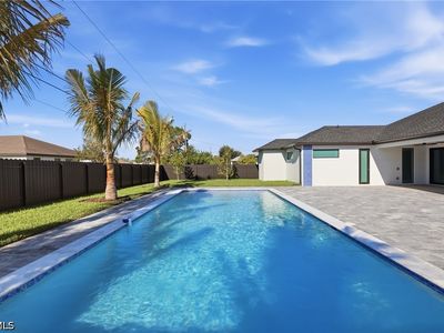 1414 NE 19th Terrace Cpe, Coral, FL, 33909