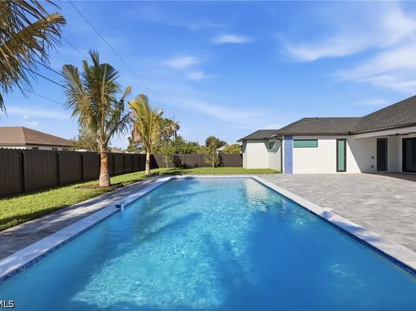 1414 NE 19th Terrace Cpe, Coral, FL 33909