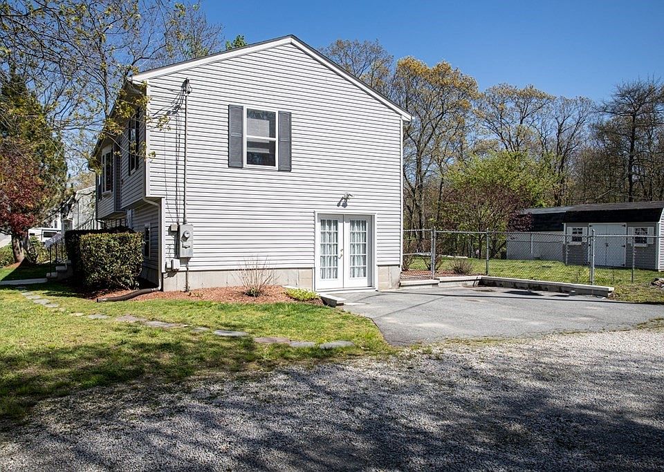 707 Valentine St, Fall River, MA 02720 Zillow