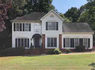 10 Inland Cir, Newnan, GA 30263