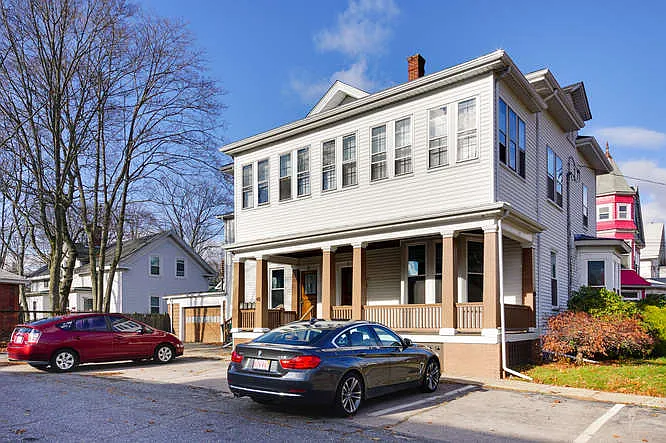 48 Bank St #1 — Photo 15