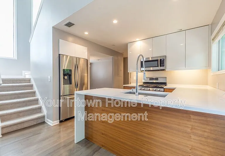 505 Oakdale Rd NE #2 — Photo 7