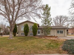 101 Vista View Dr, Montrose, CO 81401