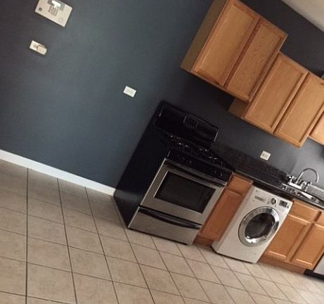 2nd image of 7554 S Essex Ave APT 2B