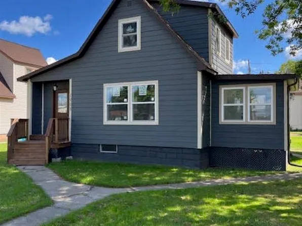 1908 Wolf Rd, Virginia, MN 55792