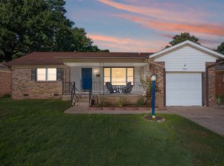 5322 S Rockford Ave, Tulsa, OK 74105