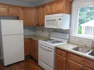 3822 Durham Rd, Royal Oak, MI 48073