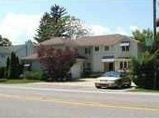 4680 Lower River Rd #LO, Lewiston, NY 14092