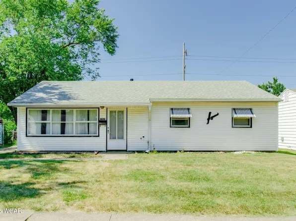 1557 Falke Dr, Dayton, OH 45432