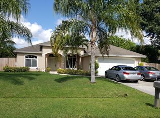 2414 SE Blackhorse St, Port Saint Lucie, FL 34984