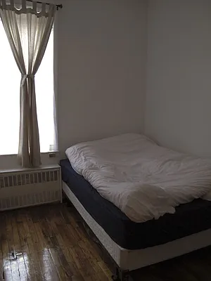 Rented by Signature Property Realty | media 20