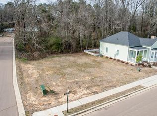 1118 Coliseum Dr, Taylor, MS 38673