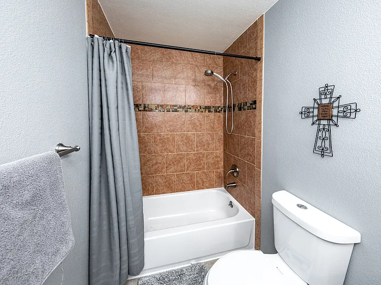 2313 N 7th St — Photo 23