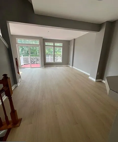 519 Eisenhower Dr — Photo 5