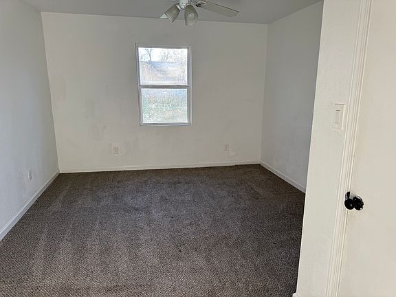 5th image of 1122 Plum St