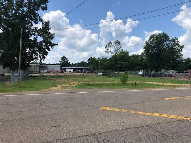 2nd image of Nashville Ferry Rd E