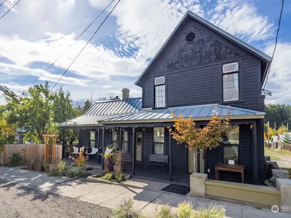 202 N 2nd Street, Roslyn, WA 98941