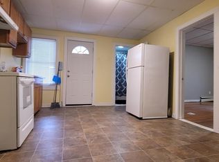 1196 North St #A, Pittsfield, MA 01201