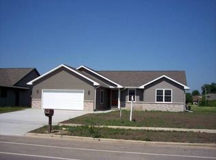 3333 N Wright Rd, Janesville, WI 53546