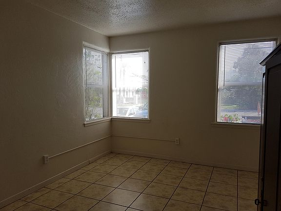 5th image of 245 N Halifax Ave APT 3