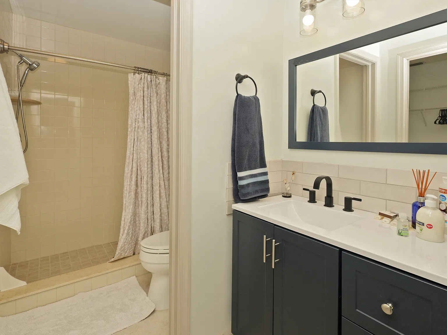 5932 Cranbrook Way - #C205 — Photo 2