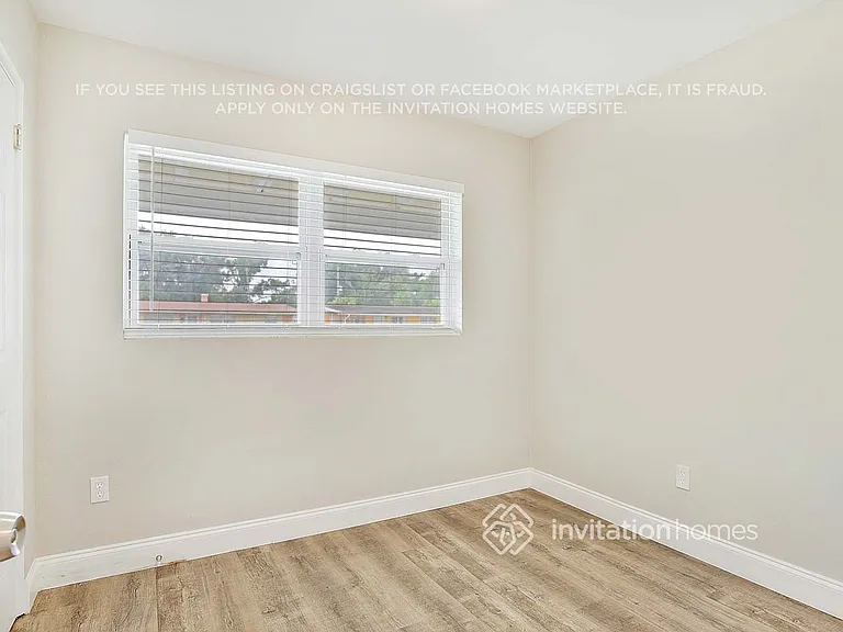 4039 Gay Nell Ct — Photo 18