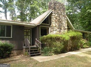 5775 Koweta Rd, Atlanta, GA 30349