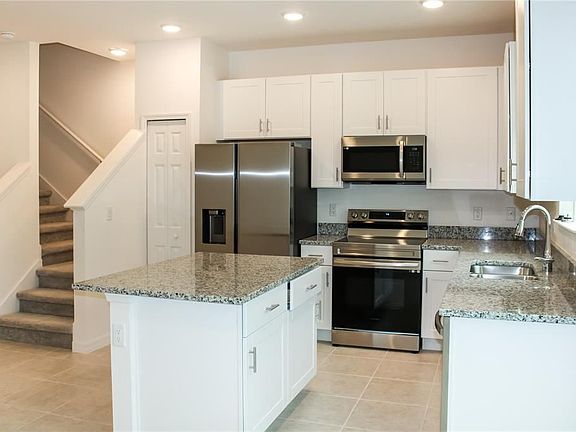 5th image of 34218 Cinder Way
