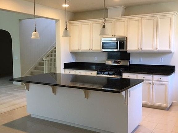 4th image of 1140 Duomo Way