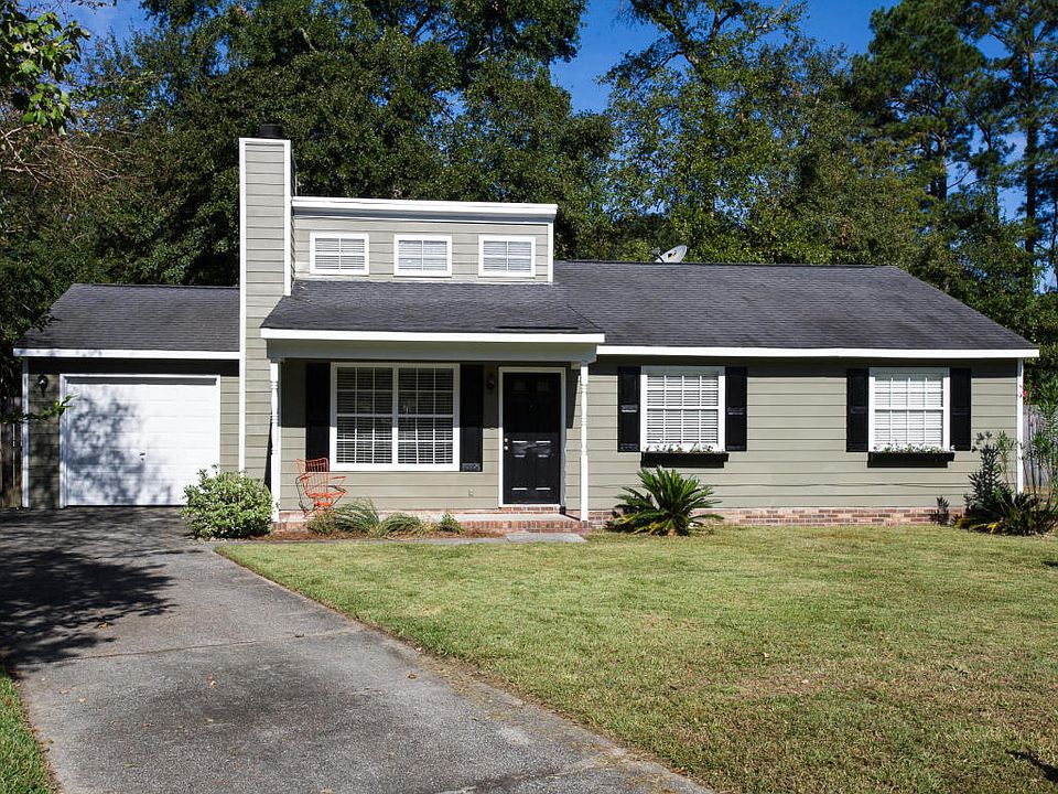 2nd image of 101 Laurel Ridge Rd