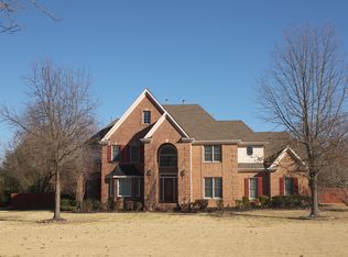 1020 Snowden Farm Rd, Collierville, TN 38017