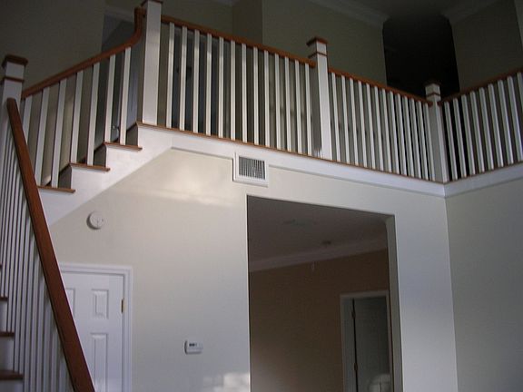 Living Rm/Loft Area