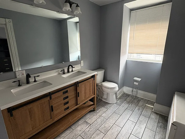 4619 Torley St — Photo 18