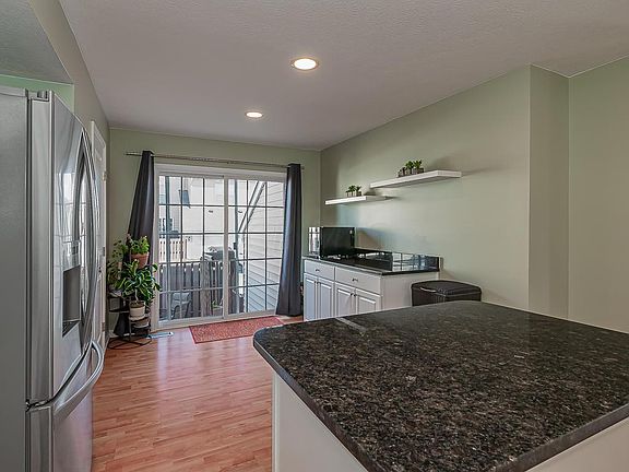 4th image of 6334 Kingbird Dr