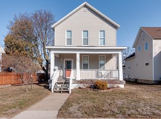 1604 14th Ave, Menominee, MI 49858