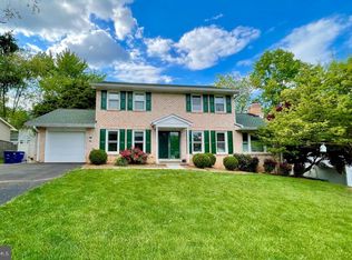 1104 Artic Quill Rd, Herndon, VA 20170