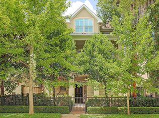 2620 Wroxton Rd, Houston, TX 77005