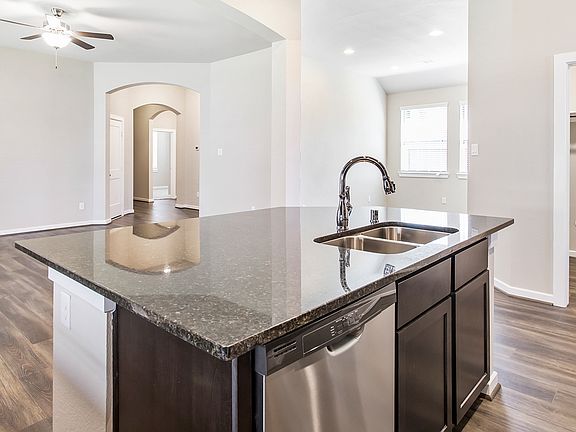 5th image of 6827 Aspen Peak Dr