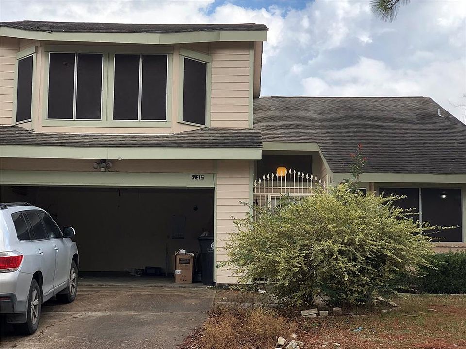 1st image of 7615 Hollow Glen Ln