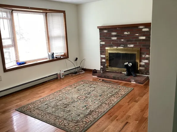 4 Lena Ln, Milford, MA 01757