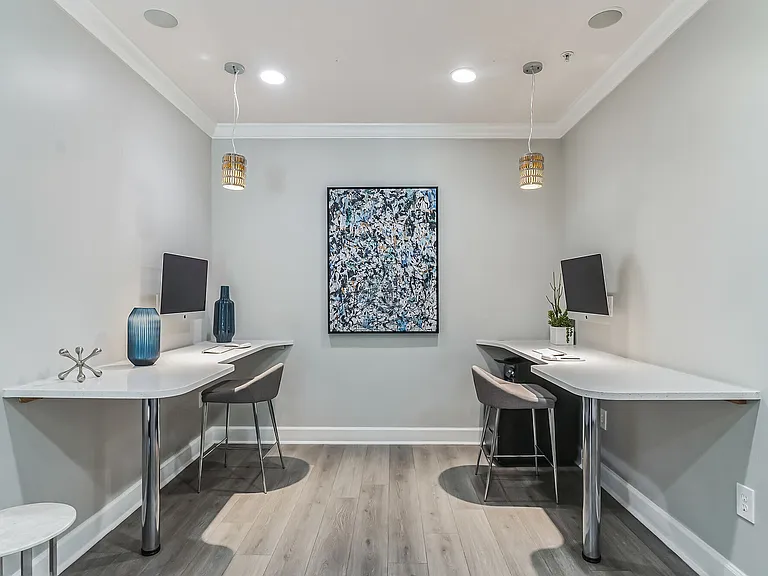 Reserve at Lenox Park — Photo 5