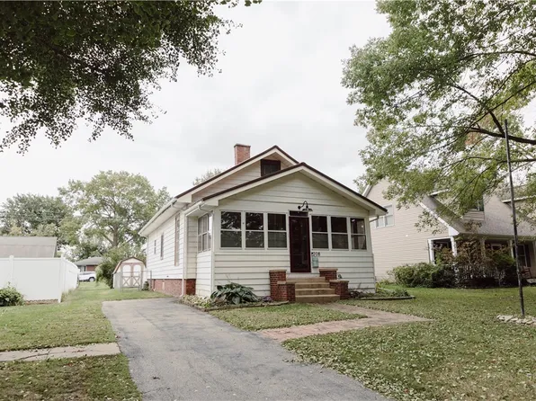 208 N Hickory St, Assumption, IL 62510