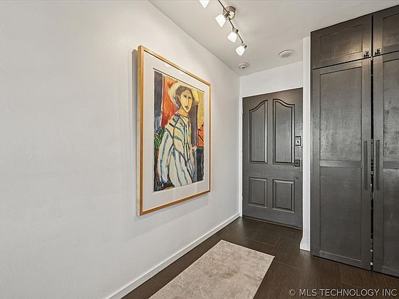 3rd image of 1502 S Boulder Ave #11CD