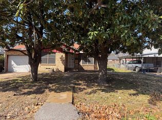 714 S Medora St, Terrell, TX 75160