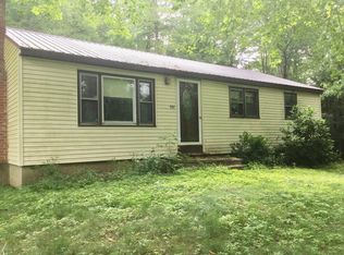 557 Dickinson Hill Rd, Russell, MA 01071