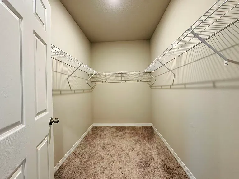 496 Adalines Aly — Photo 16